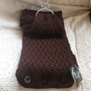 A.N.A. Brown brand new winter scarf